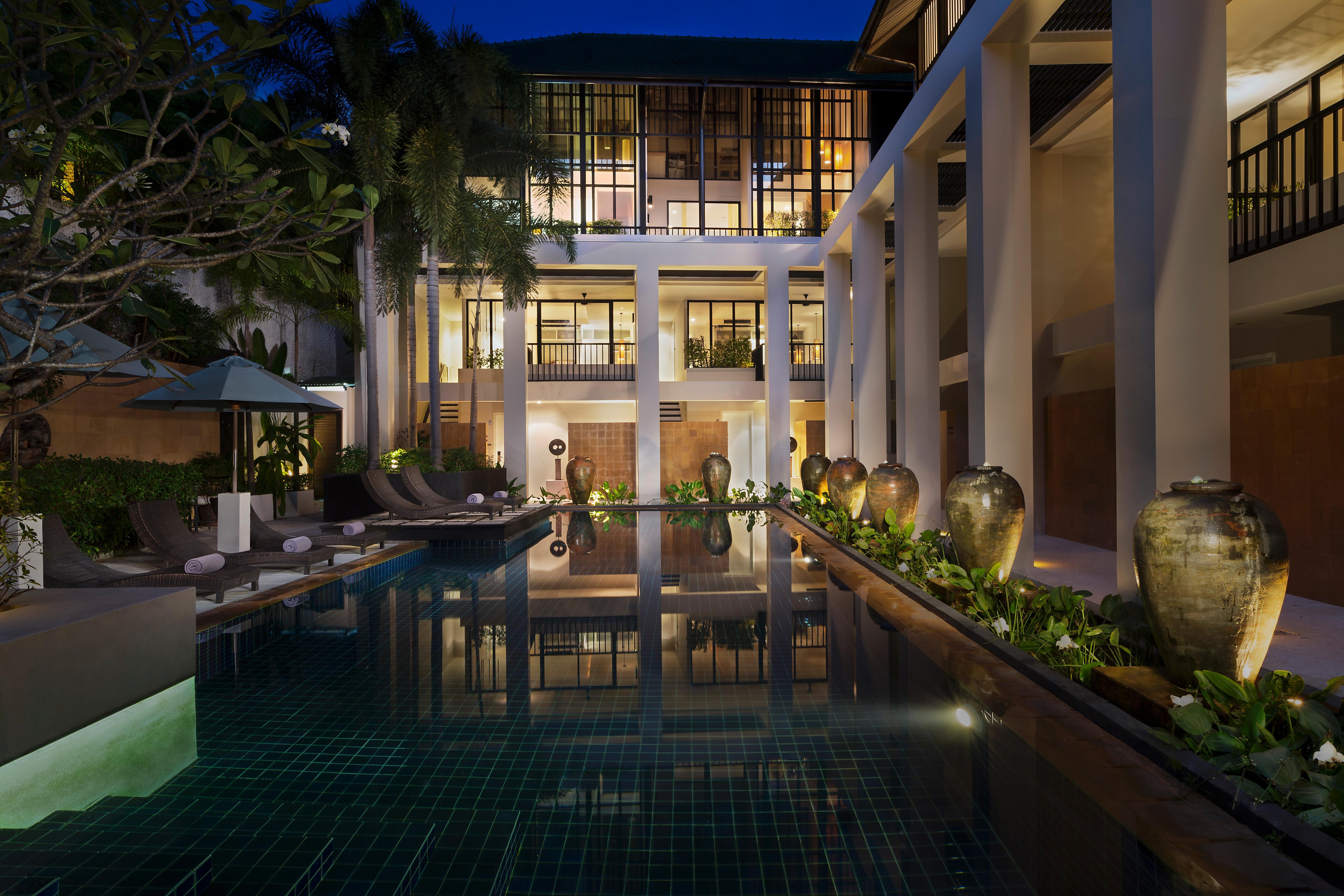 Outrigger Surin Beach Resort - Sha Extra Plus Zewnętrze zdjęcie The hotel's pool