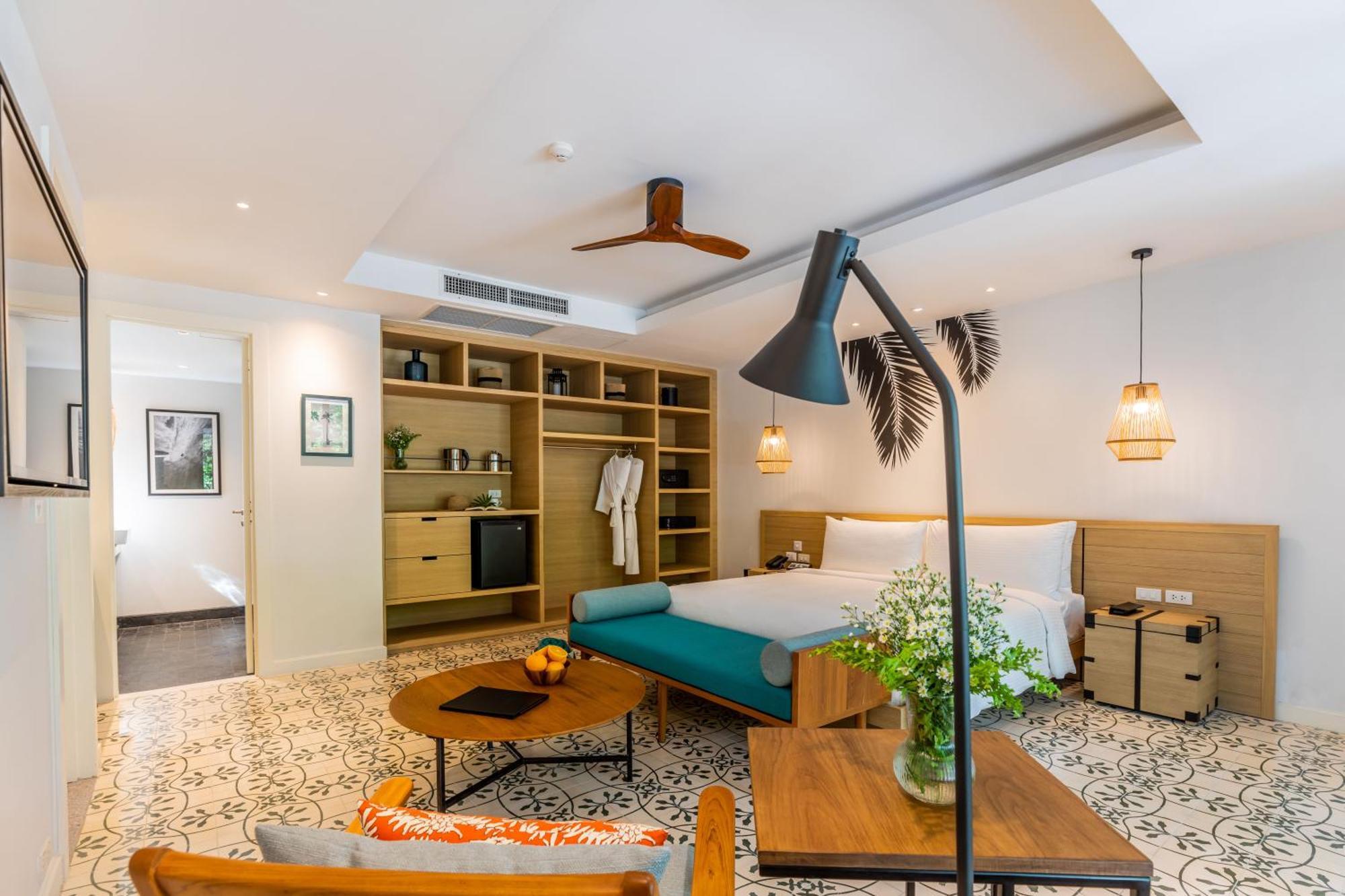 Outrigger Surin Beach Resort - Sha Extra Plus Pokój zdjęcie Deluxe Suite